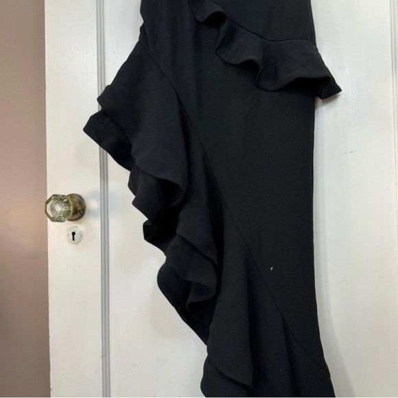 NWT Lovers and Friends Black Ruffle Asymmetrical Riya Gown - Picture 8 of 11